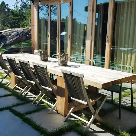 Spacious With Dock And Near Casa de Férias Søgne